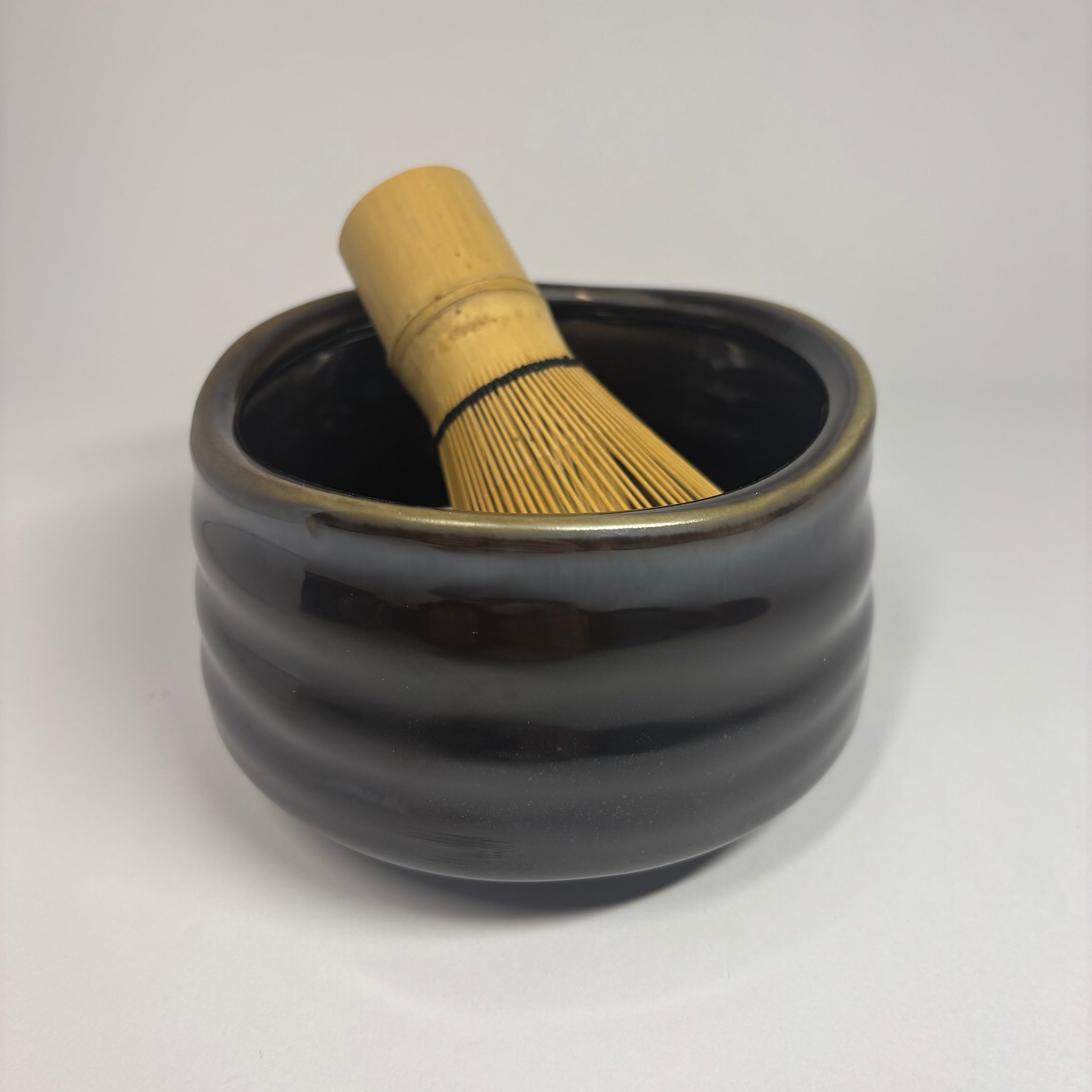 Matcha Bowl - Onyx Glaze